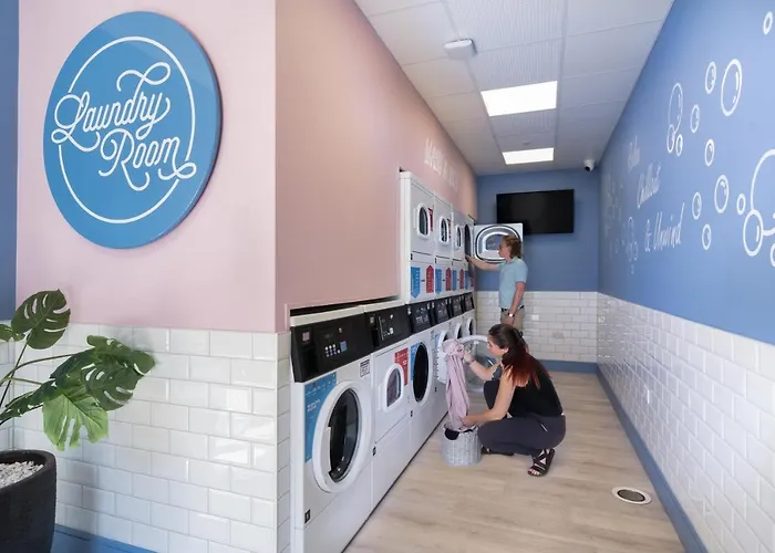 Yugo Explore - Melbourn Point